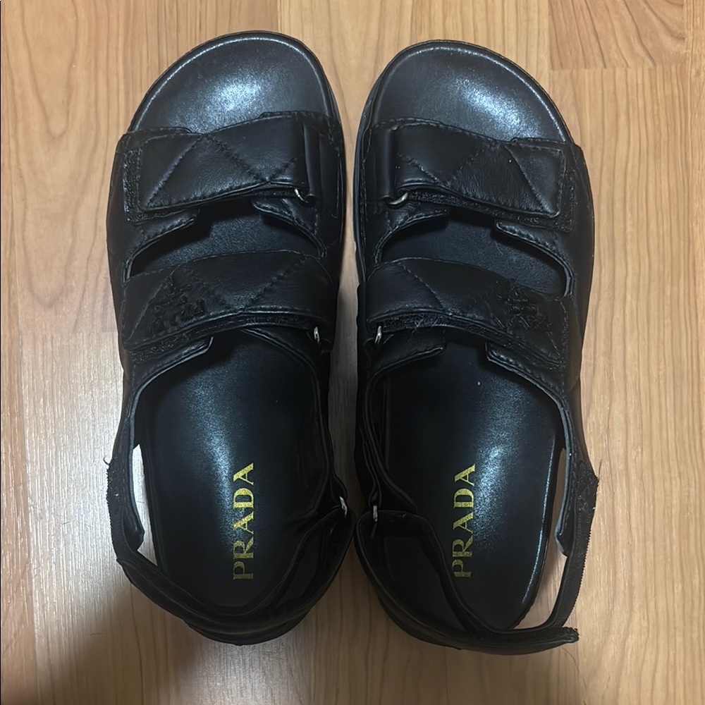 Prada Elegant Black Leather Sandals